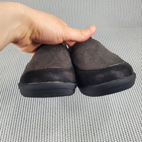 Clarks black loafers - Picture 11 of 12